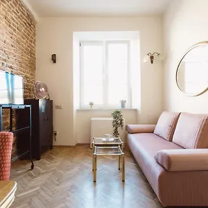 Krakowska 5 Apartment